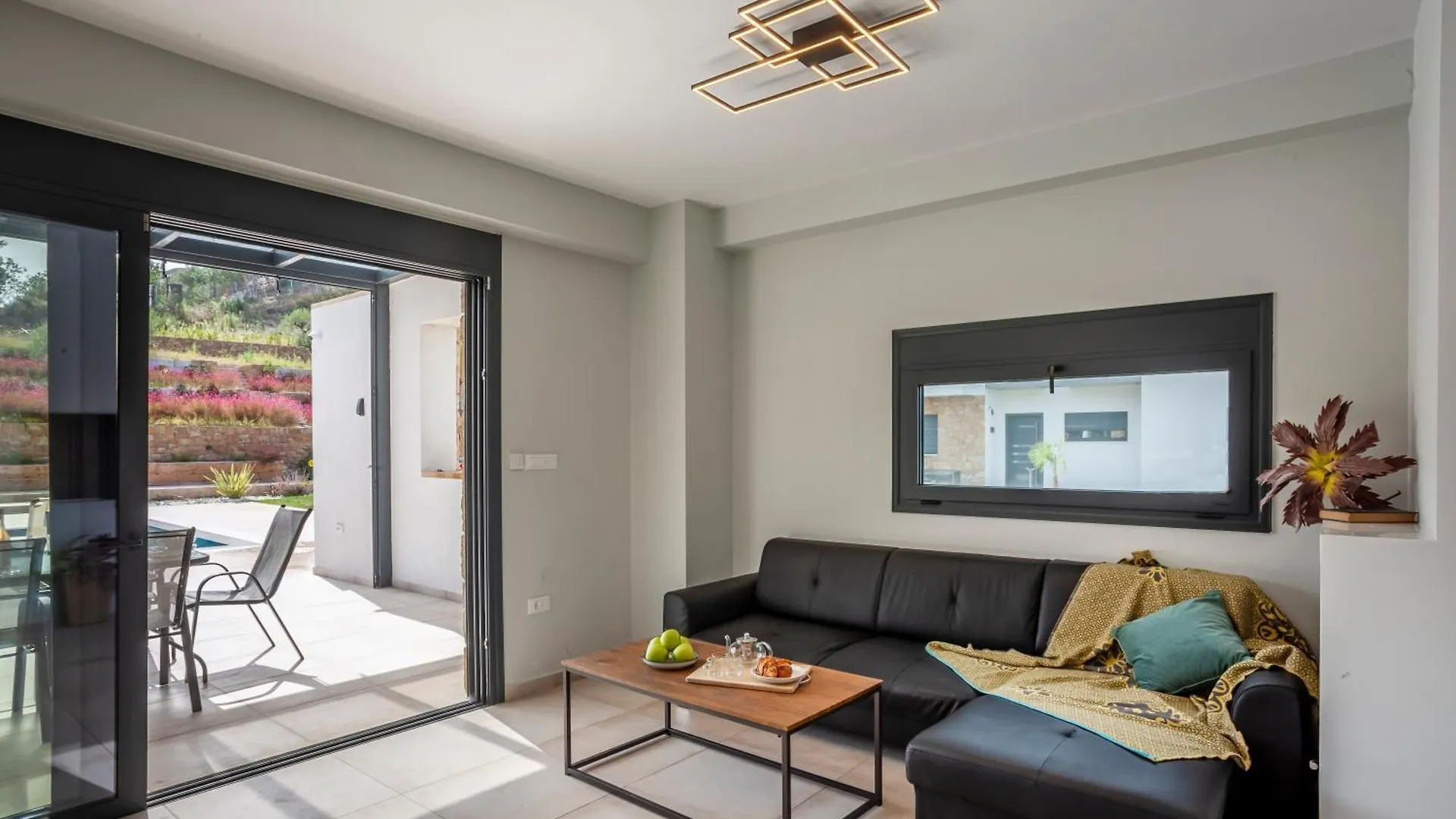 Διαμέρισμα Alfie Luxury Villa With Private Pool Πευκοχώρι