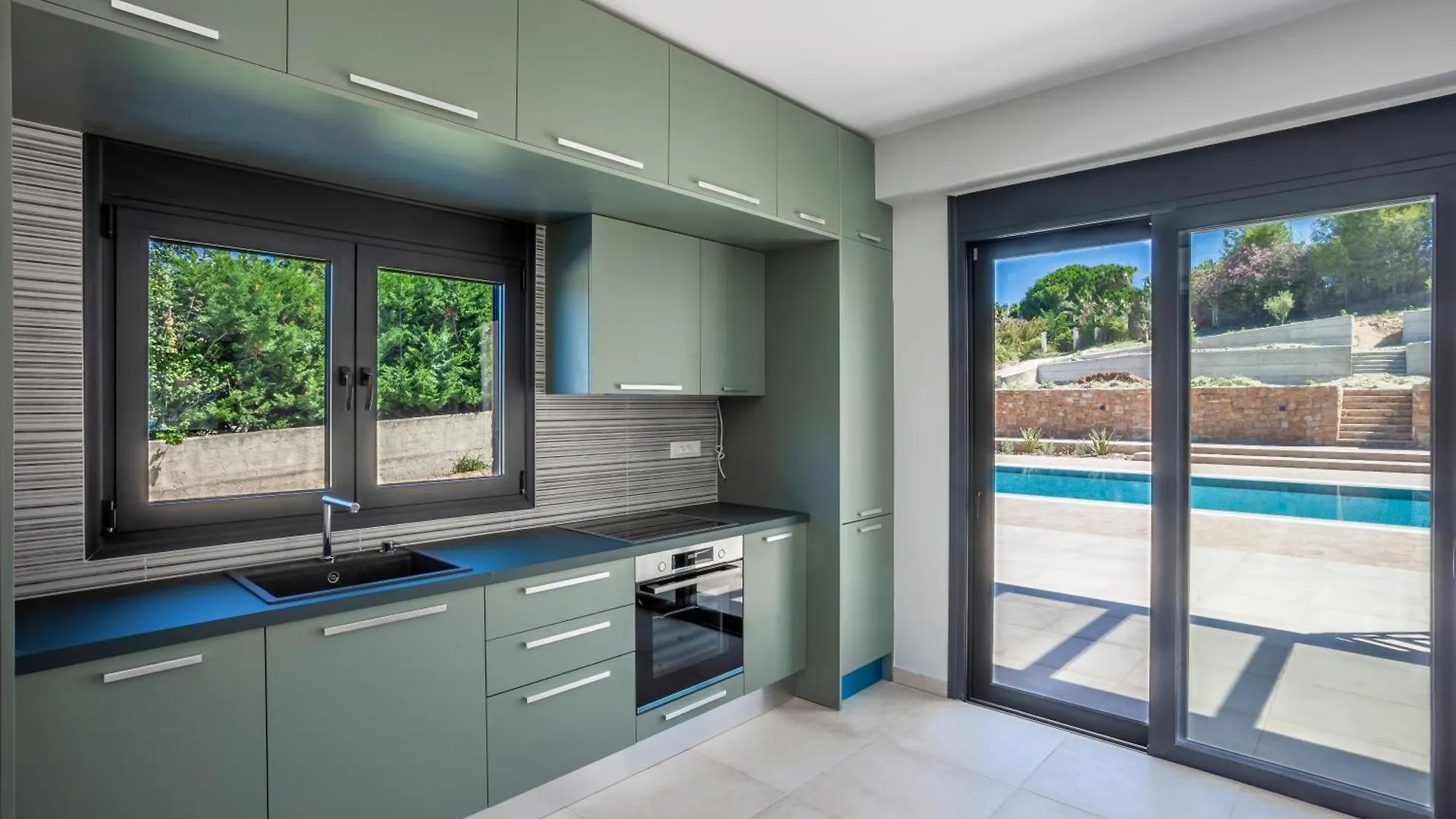 Alfie Luxury Villa With Private Pool Πευκοχώρι 0*,  Ελλάδα